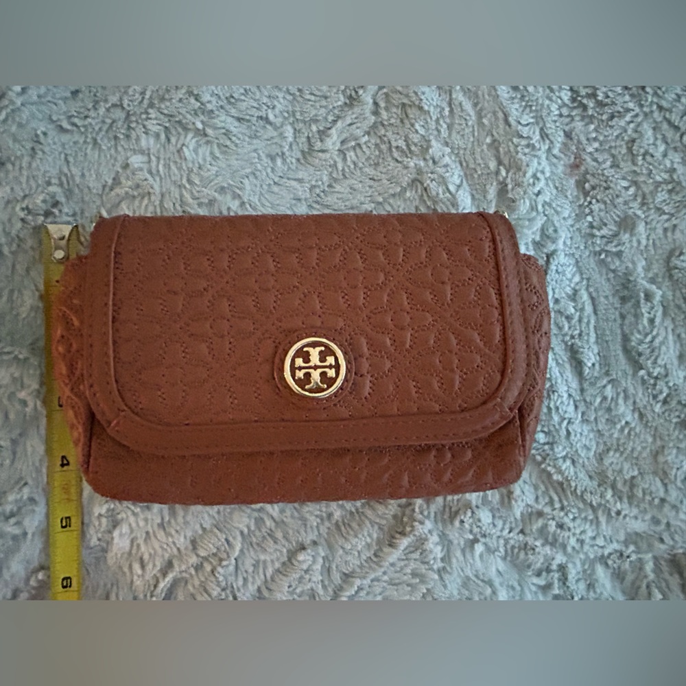 Tory Burch Quilted Mini Crossbody - NWOT! - Picture 6 of 10